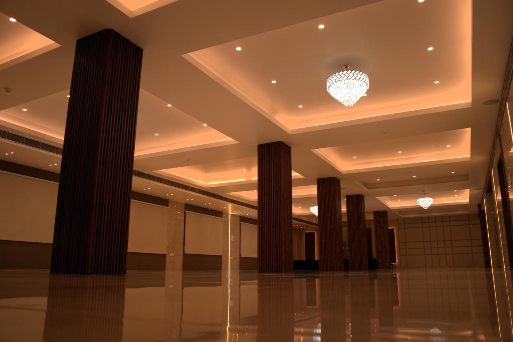 Hotel Tanisha Kishanganj ภายนอก รูปภาพ