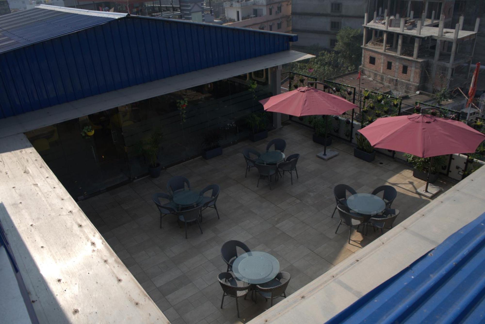 Hotel Tanisha Kishanganj ภายนอก รูปภาพ